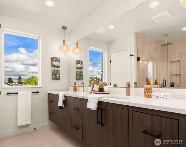 2836 NW 73rd Street, Seattle, WA 98117