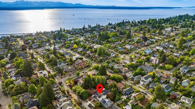 2836 NW 73rd Street, Seattle, WA 98117