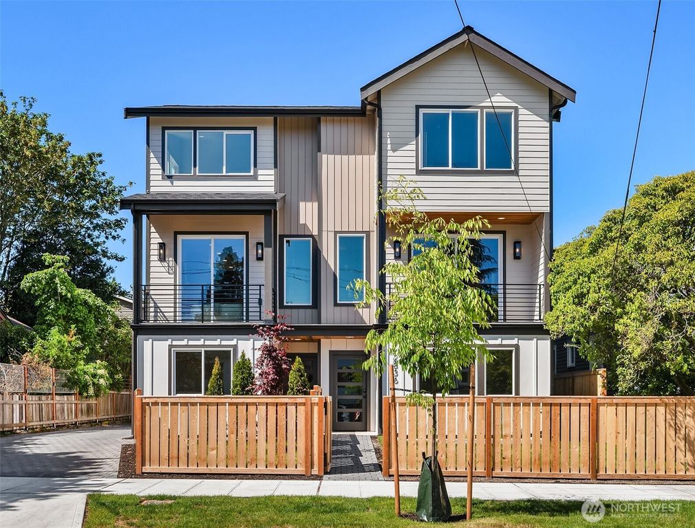 2836 NW 73rd Street, Seattle, WA 98117