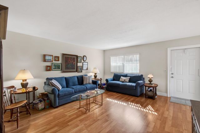 316 Seville N, Delray Beach, FL 33446