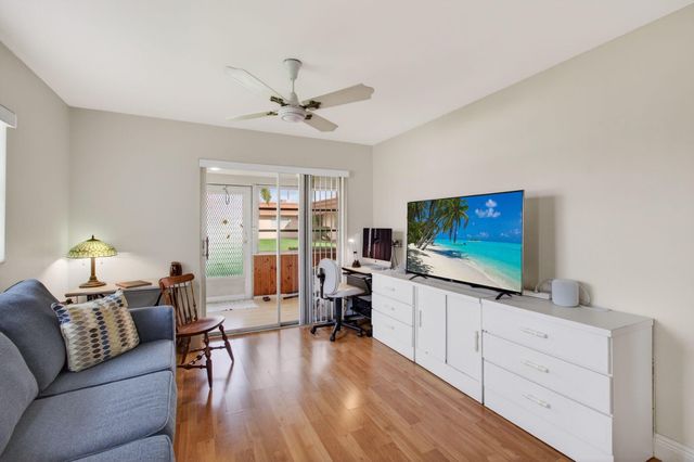 316 Seville N, Delray Beach, FL 33446