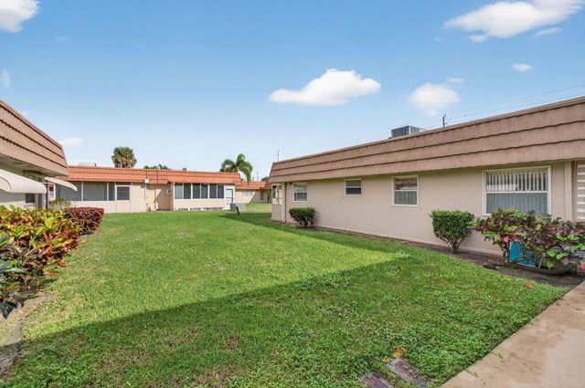 316 Seville N, Delray Beach, FL 33446