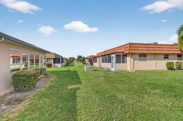 316 Seville N, Delray Beach, FL 33446