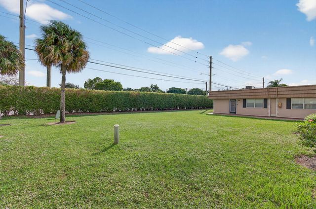 316 Seville N, Delray Beach, FL 33446