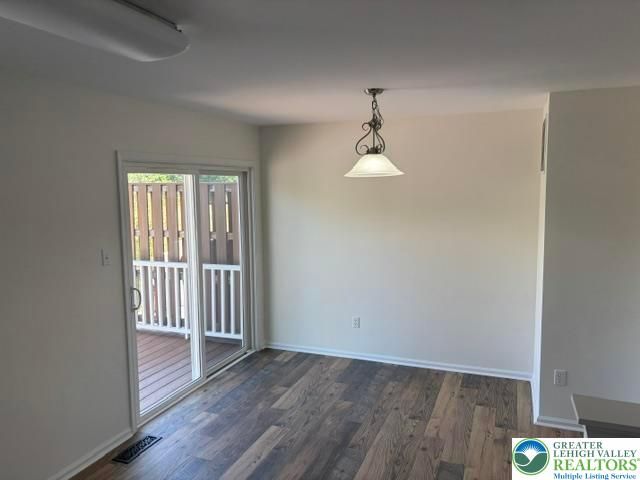 1096 Sparrow Way, Upper Macungie Twp, PA 18031