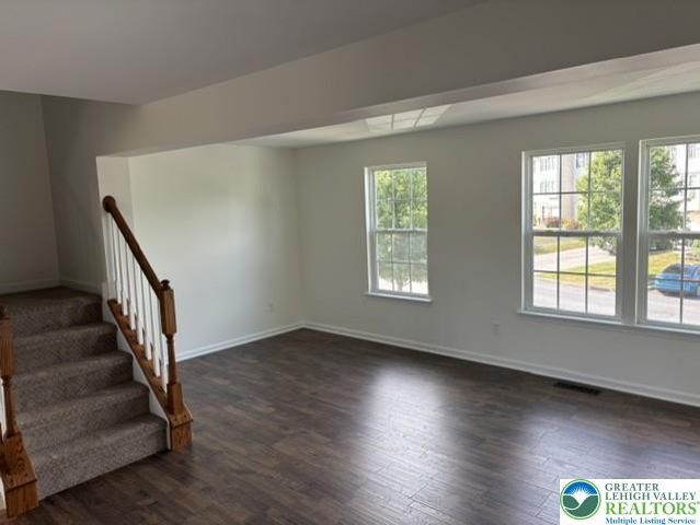 1096 Sparrow Way, Upper Macungie Twp, PA 18031
