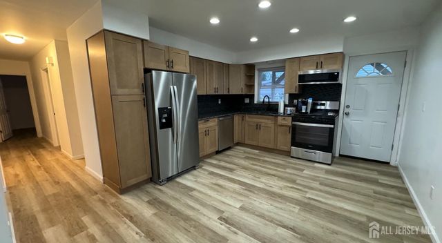 43 Orchard Street, Carteret, NJ 07008