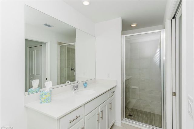 5527 DOUBLE EAGLE CIR 3828, Ave Maria, FL 34142