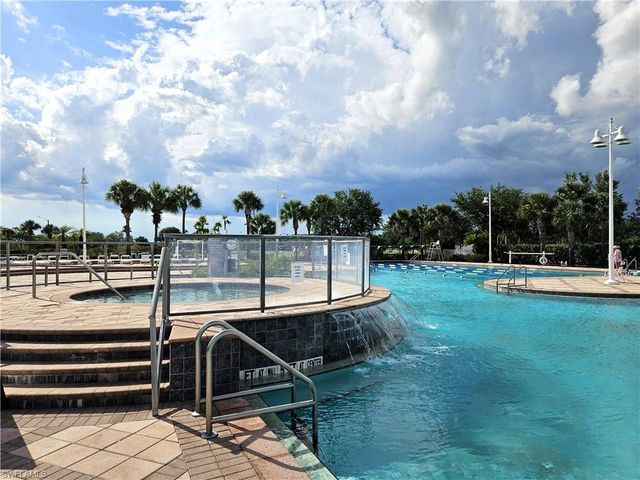 5527 DOUBLE EAGLE CIR 3828, Ave Maria, FL 34142