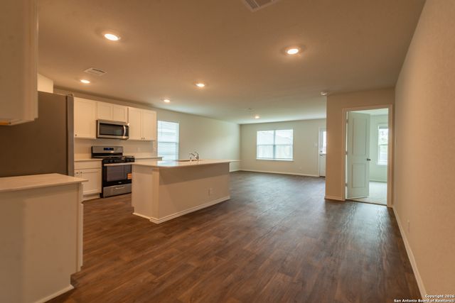 1152 Andean Emerald, San Antonio, TX 78253