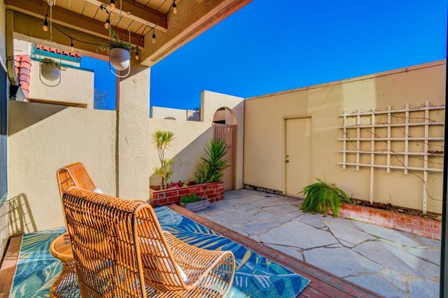 2271 Armada Way, San Mateo, CA 94404