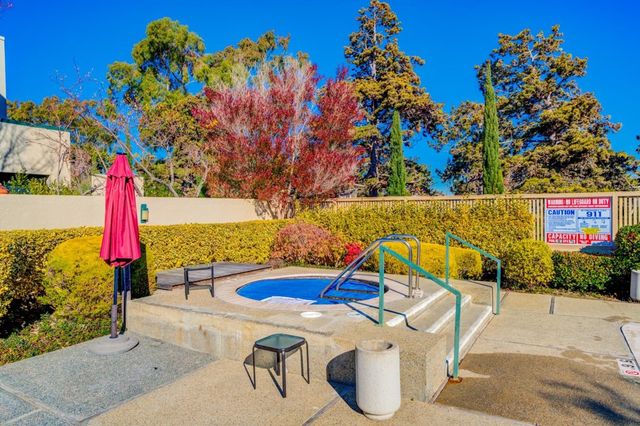 2271 Armada Way, San Mateo, CA 94404