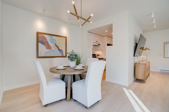 2271 Armada Way, San Mateo, CA 94404