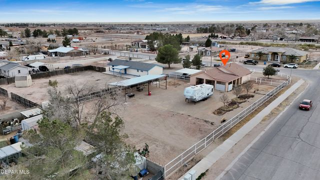 11701 FLOR DEL RIO Street, Socorro, TX 79927