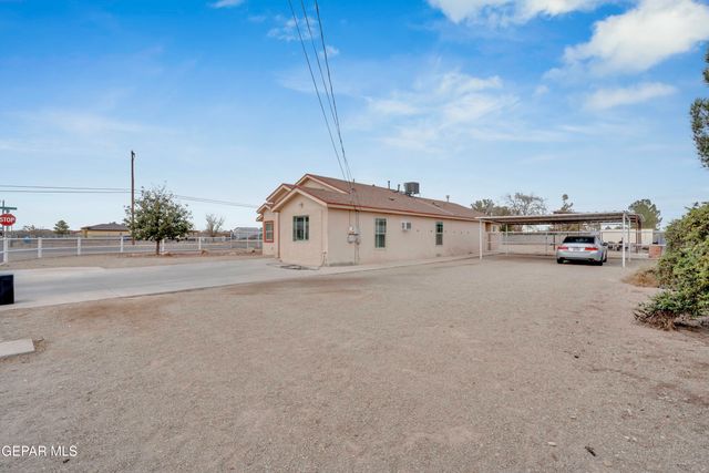 11701 FLOR DEL RIO Street, Socorro, TX 79927