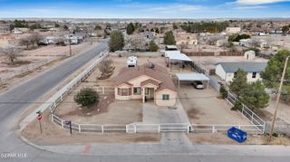 11701 FLOR DEL RIO Street, Socorro, TX 79927