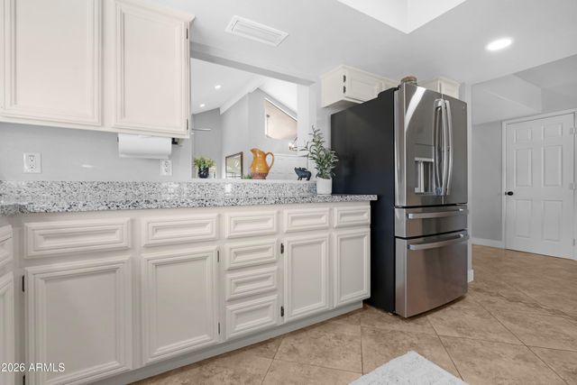 25821 S HOLLYGREEN Drive, Sun Lakes, AZ 85248