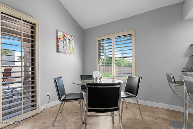 25821 S HOLLYGREEN Drive, Sun Lakes, AZ 85248