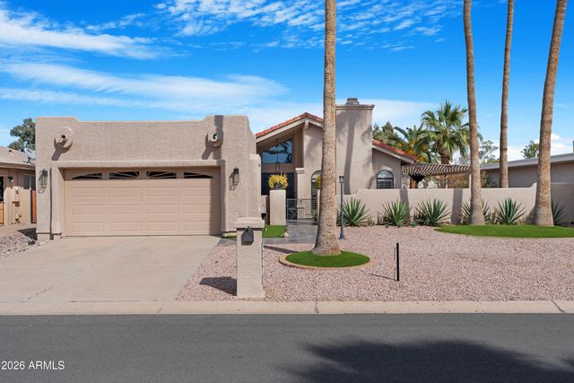 25821 S HOLLYGREEN Drive, Sun Lakes, AZ 85248