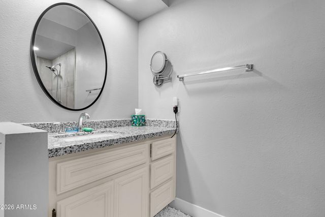 25821 S HOLLYGREEN Drive, Sun Lakes, AZ 85248