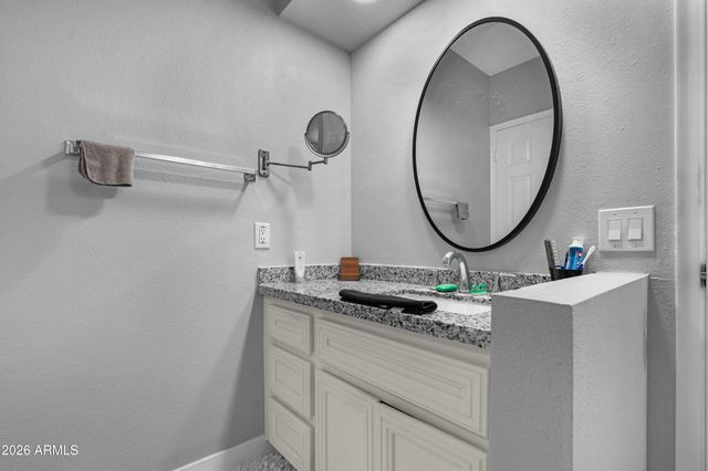 25821 S HOLLYGREEN Drive, Sun Lakes, AZ 85248