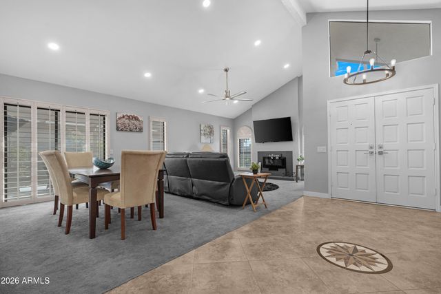 25821 S HOLLYGREEN Drive, Sun Lakes, AZ 85248