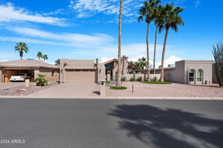 25821 S HOLLYGREEN Drive, Sun Lakes, AZ 85248