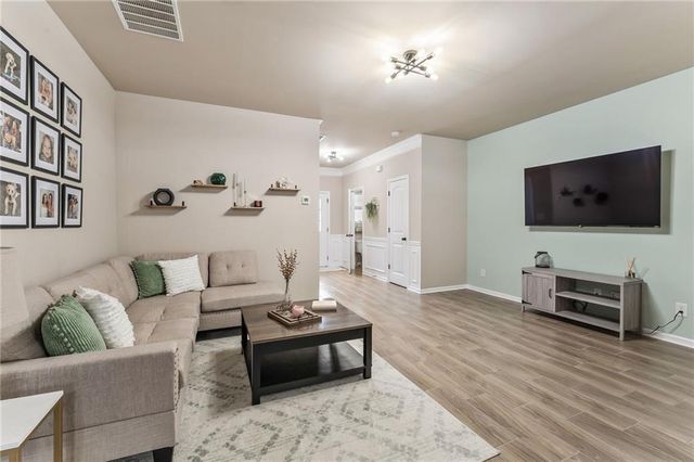 262 Valley Crossing, Canton, GA 30114