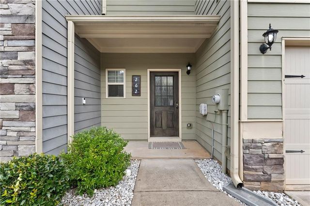 262 Valley Crossing, Canton, GA 30114