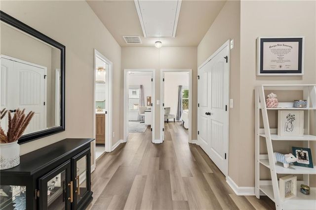 262 Valley Crossing, Canton, GA 30114