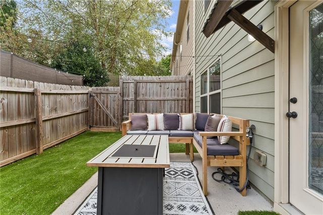 262 Valley Crossing, Canton, GA 30114