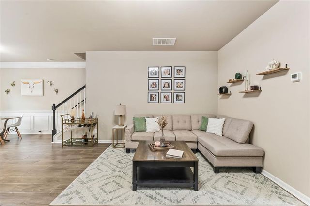 262 Valley Crossing, Canton, GA 30114