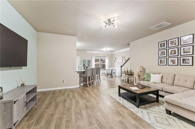 262 Valley Crossing, Canton, GA 30114