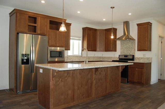3106 Berkesey Ln, Valley Springs, CA 95252