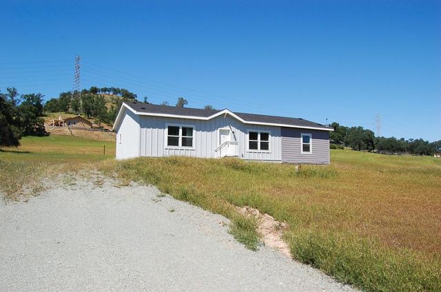 3106 Berkesey Ln, Valley Springs, CA 95252