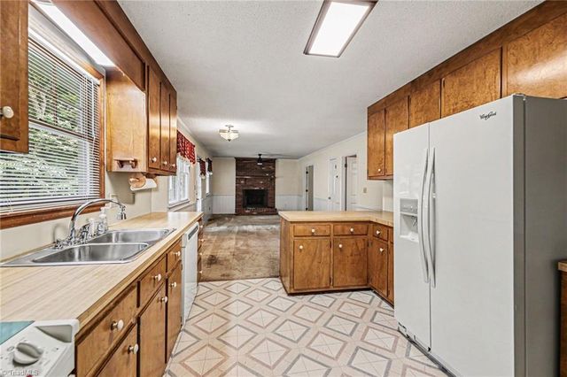 2408 Tannery Trail, Winston-salem, NC 27106