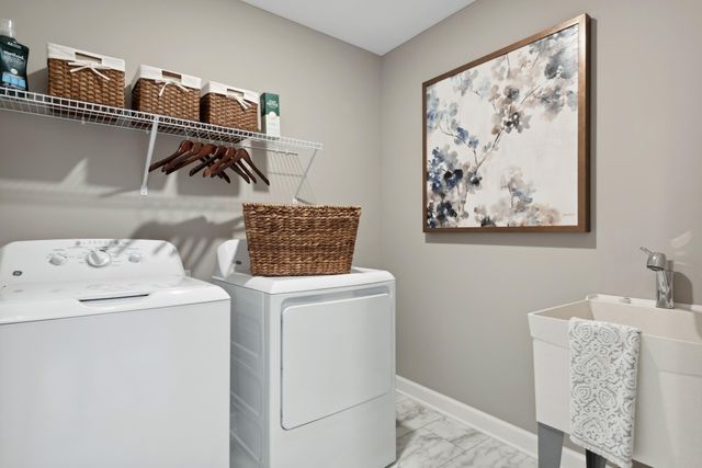 1558 Upper 141st Street E, Rosemount, MN 55068