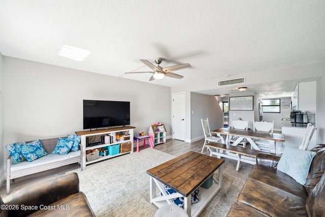 180 Paradise Boulevard 18015, Melbourne, FL 32903