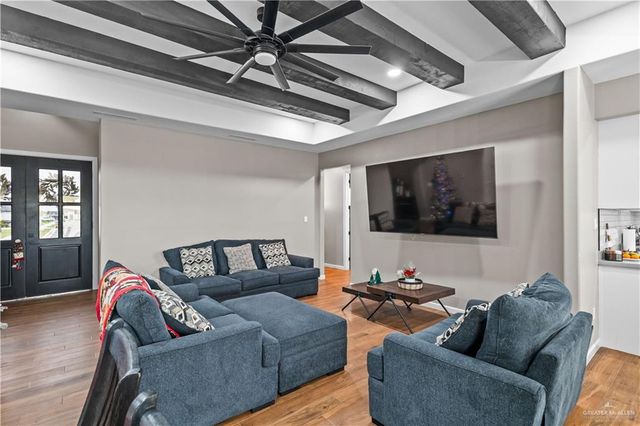 801 N Buxton Avenue, Edinburg, TX 78541