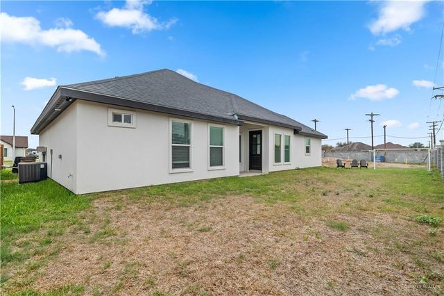 801 N Buxton Avenue, Edinburg, TX 78541