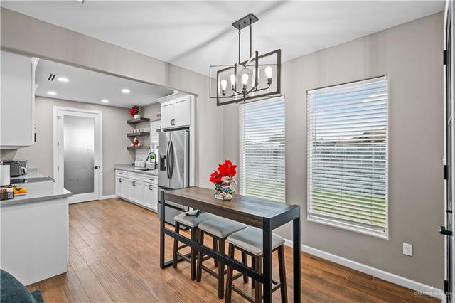 801 N Buxton Avenue, Edinburg, TX 78541