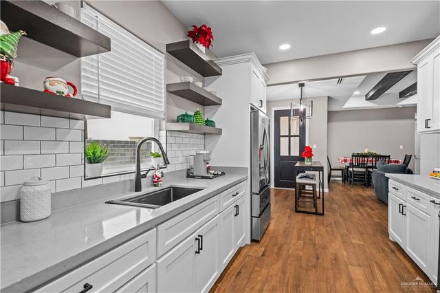 801 N Buxton Avenue, Edinburg, TX 78541