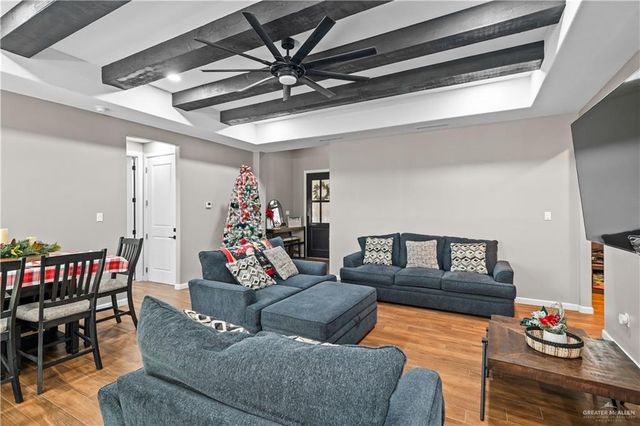 801 N Buxton Avenue, Edinburg, TX 78541