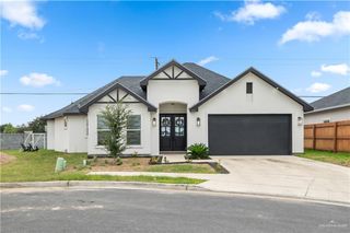 801 N Buxton Avenue, Edinburg, TX 78541