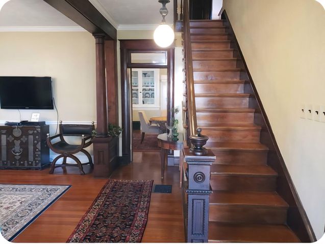 202 E Robertson Street, Ozark, MO 65721