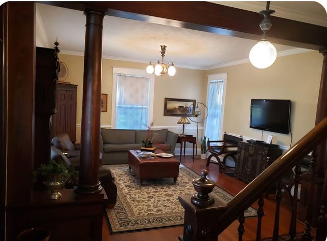 202 E Robertson Street, Ozark, MO 65721