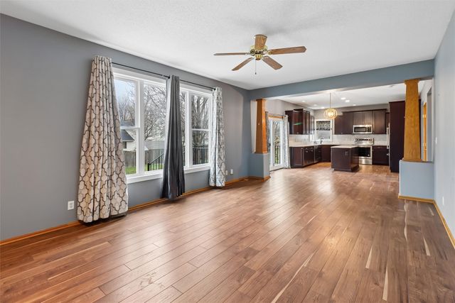 2013 NW Pleasant Street, Ankeny, IA 50023