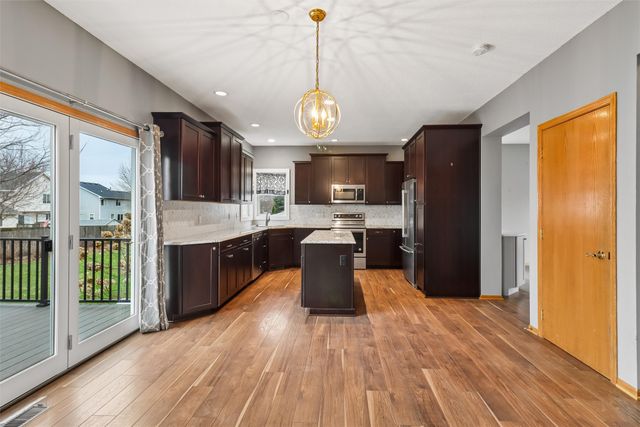 2013 NW Pleasant Street, Ankeny, IA 50023