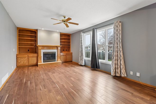 2013 NW Pleasant Street, Ankeny, IA 50023