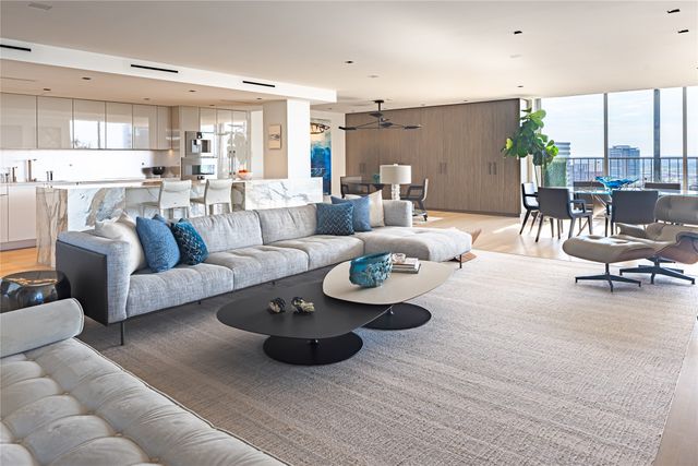 3310 Fairmount Street P3A, Dallas, TX 75201